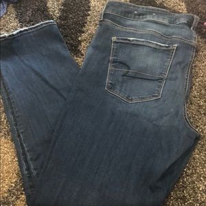 Distressed Skinny Stretch Jeans